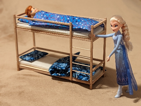 Elsa presents: the bunk bed